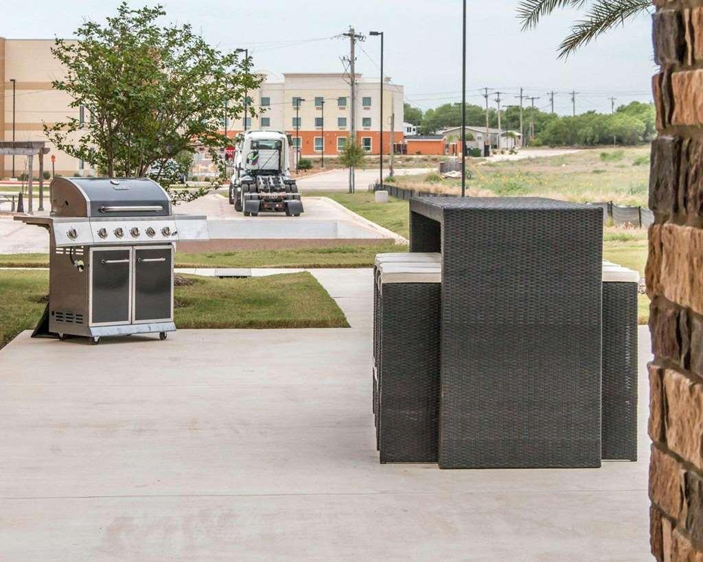 Mainstay Suites Cotulla Olanaklar fotoğraf